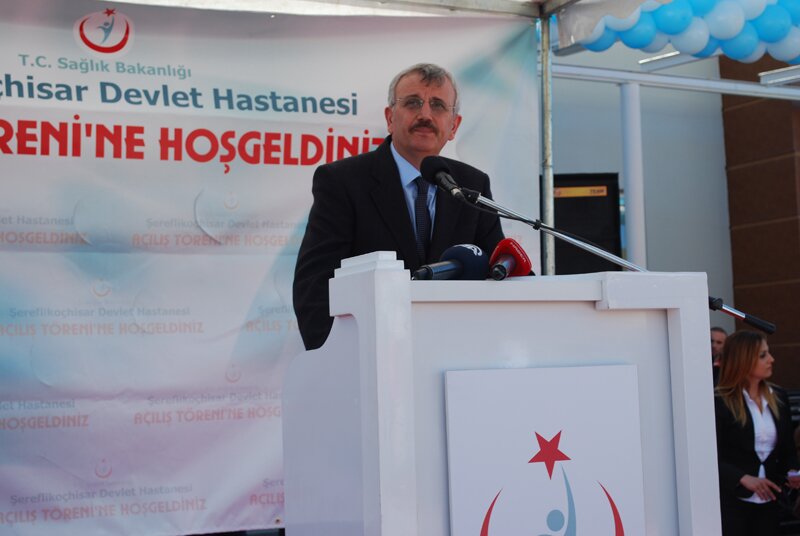 2013 yl Hastanenin Resmi Al ile mam Hatip Ortaokulu'nun temel atma treninden resimler